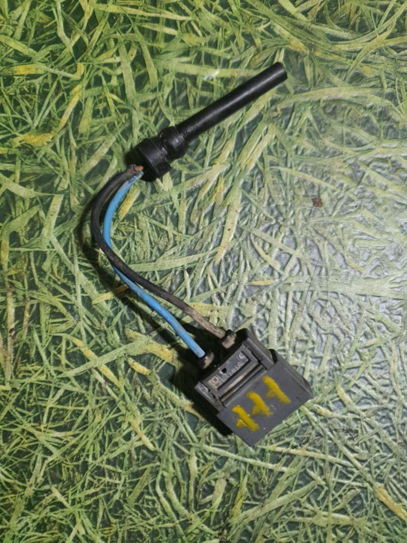 датчик уровня охлаждающей жидкости Volvo FM 2 поколение 2007, 12.8 л., D13, дизель, МКПП, 21399626, 35357, 906182 - фото №1