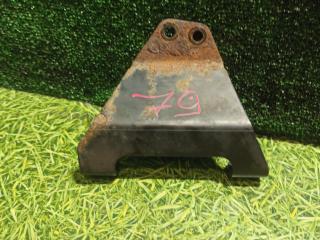 кронштейн компрессора кондиционера Mercedes-Benz Actros 4 поколение (MP4) 2012, 12.8 л., OM 471.909, дизель, АКПП, A4710983639, 4710983639