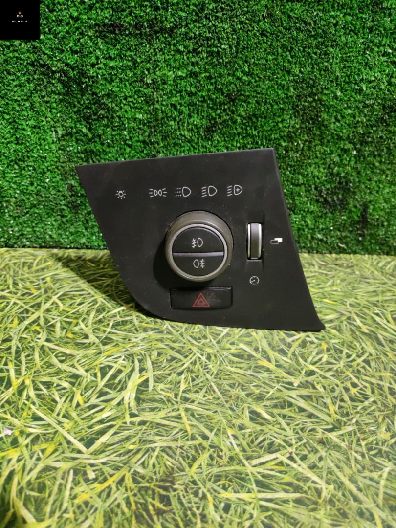 блок управления светом Volvo FH 3 поколение 2014, 12.8 л., D13K460, дизель, МКПП, 22154311 - фото №1