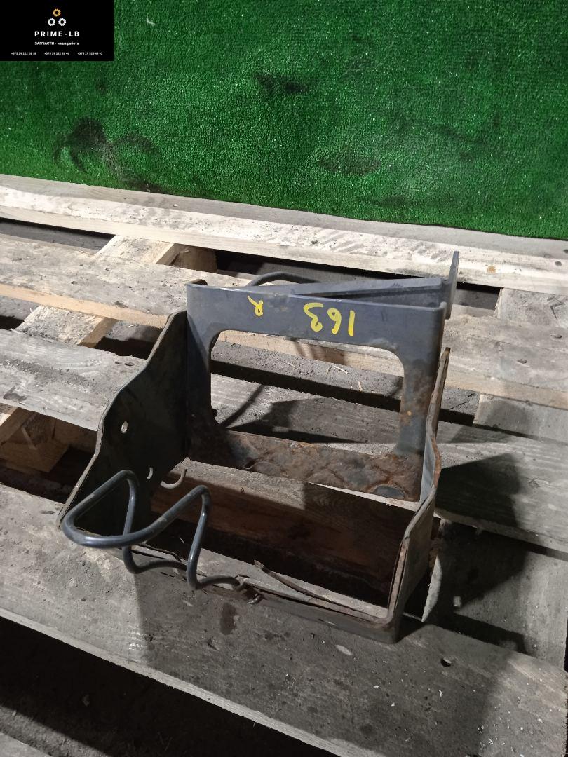 кронштейн (крепление) Scania 6-series 2017, 12.7 л., DC 13.148, дизель, АКПП, правый руль, 1847837, 1824573 - фото №1