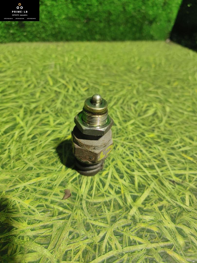 датчик блокировки дифференциала Renault T-Series 1 поколение 2014, дизель, АКПП, 3181941 - фото №1