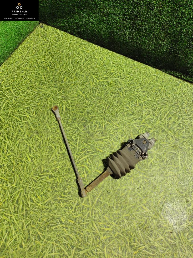 кран уровня подвески Mercedes-Benz Actros 3 поколение (MP3) 2010, 11.9 л., OM 541.976, дизель, АКПП, 4640070110, 0003284530 - фото №1