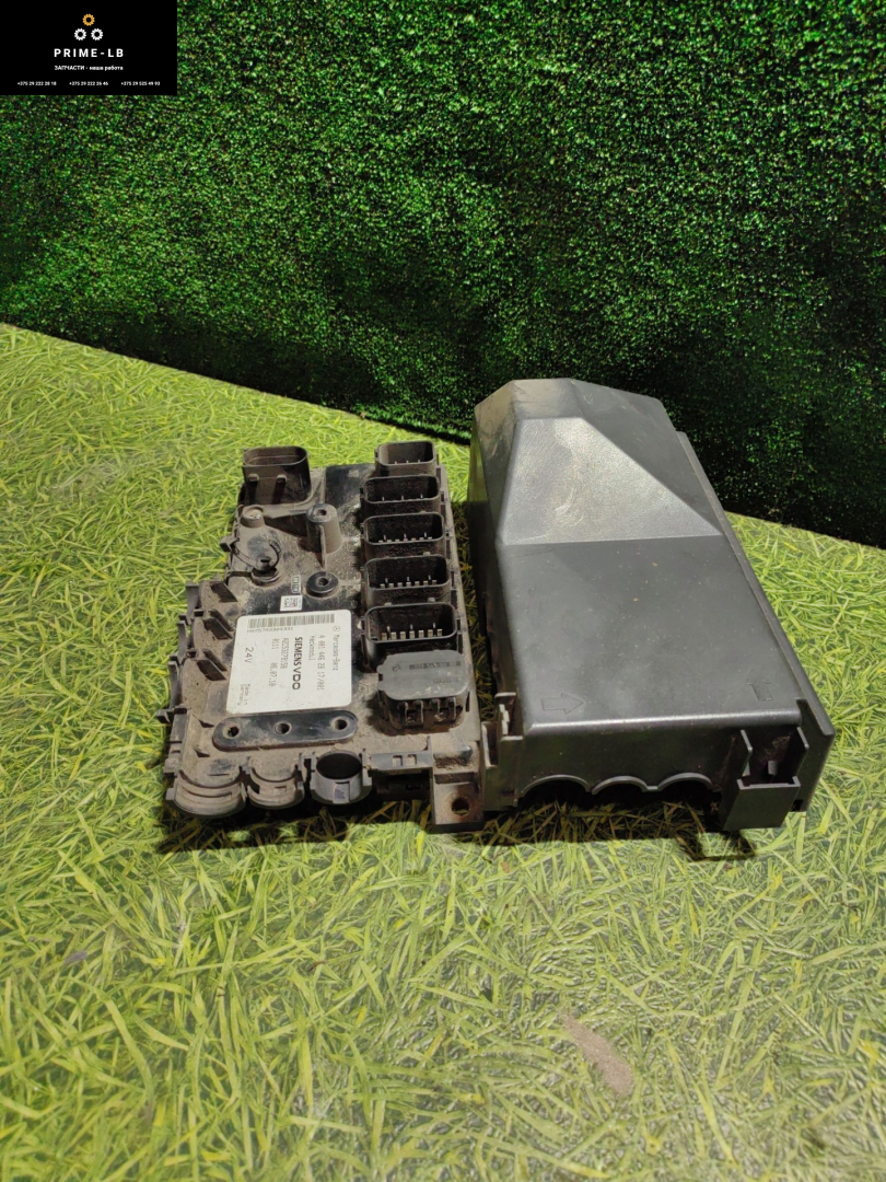 блок управления светом Mercedes-Benz Actros 3 поколение (MP3) 2010, 11.9 л., OM 541.976, дизель, АКПП, A0014462817 - фото №1