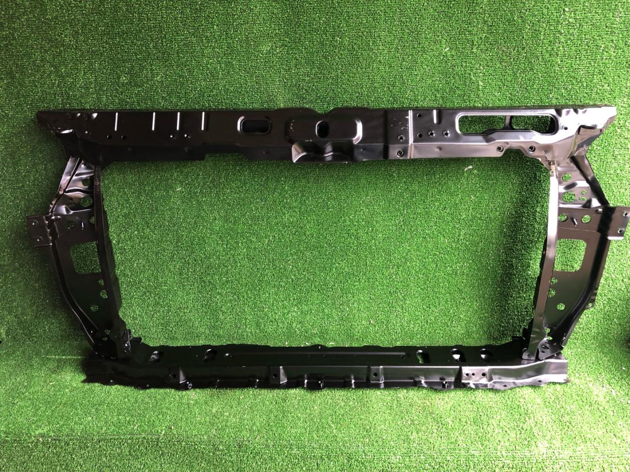 передняя панель крепления облицовки (телевизор) Hyundai Solaris 1 поколение 2014 - фото №1