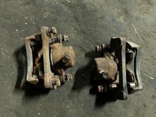 суппорт задний правый Toyota Land Cruiser Prado J150 2013, внедорожник 5 дв., полный привод