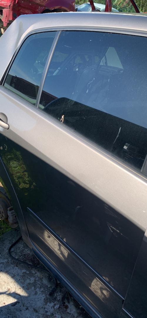 дверь задняя правая Volkswagen Golf Plus 2 поколение 2013, минивэн, 5M0827025J - фото №1