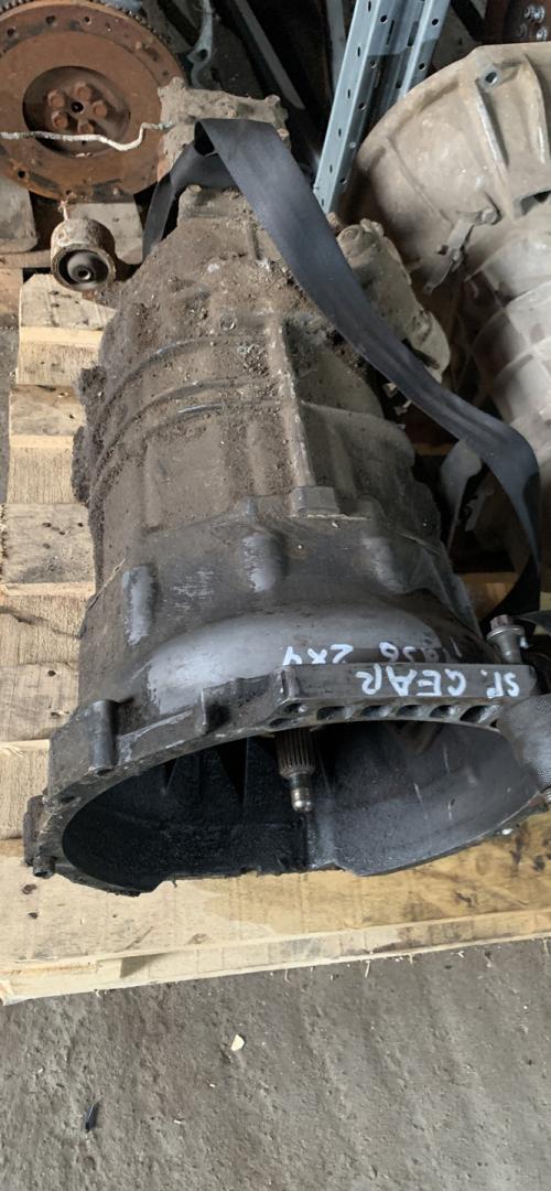 КПП механическая (МКПП) Mitsubishi Space Gear 1 поколение L400 1997, 2.5 л., дизель, МКПП, MR125983 - фото №1