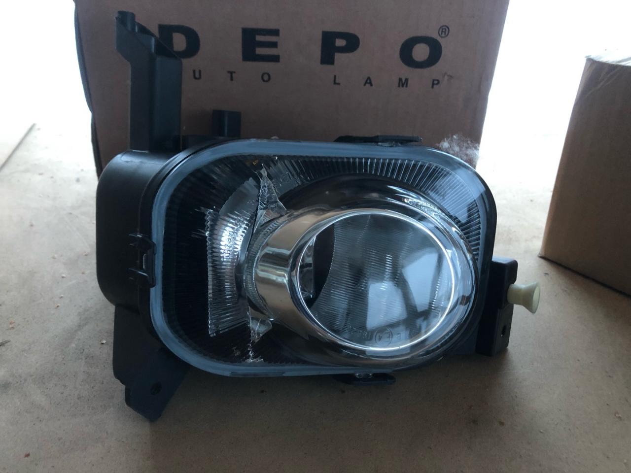 фара противотуманная Opel Corsa D (2006 - 2010), 6710049, 13191832 - фото №1