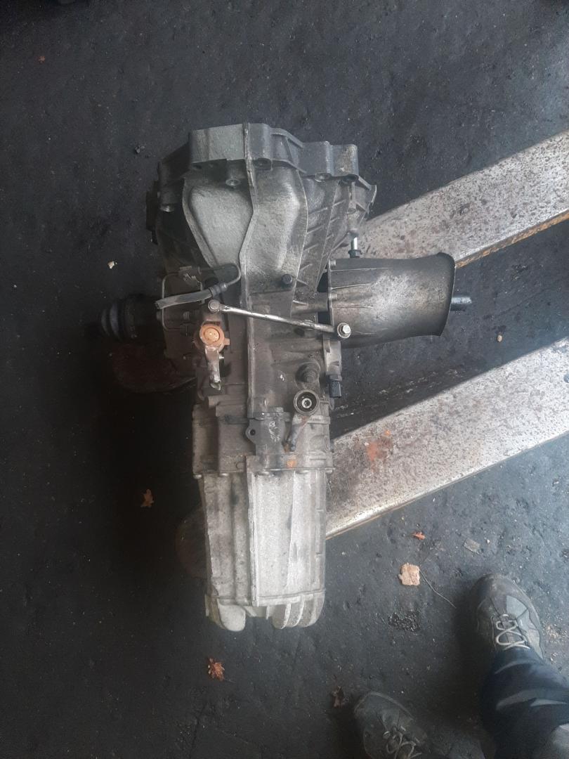 КПП механическая (МКПП) Audi A4 B7 2006, 2.0 л., TDi, BLB, дизель, 6МКПП, передний привод, HCF - фото №1