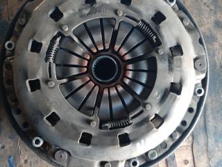 маховик BMW 3 серия E90/E91/E92/E93 2006, 2.0 л., бензин, МКПП