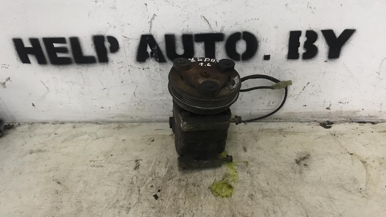 компрессор кондиционера Mazda Xedos 6 1 поколение 1995, 1.6 л., бензин, седан - фото №1