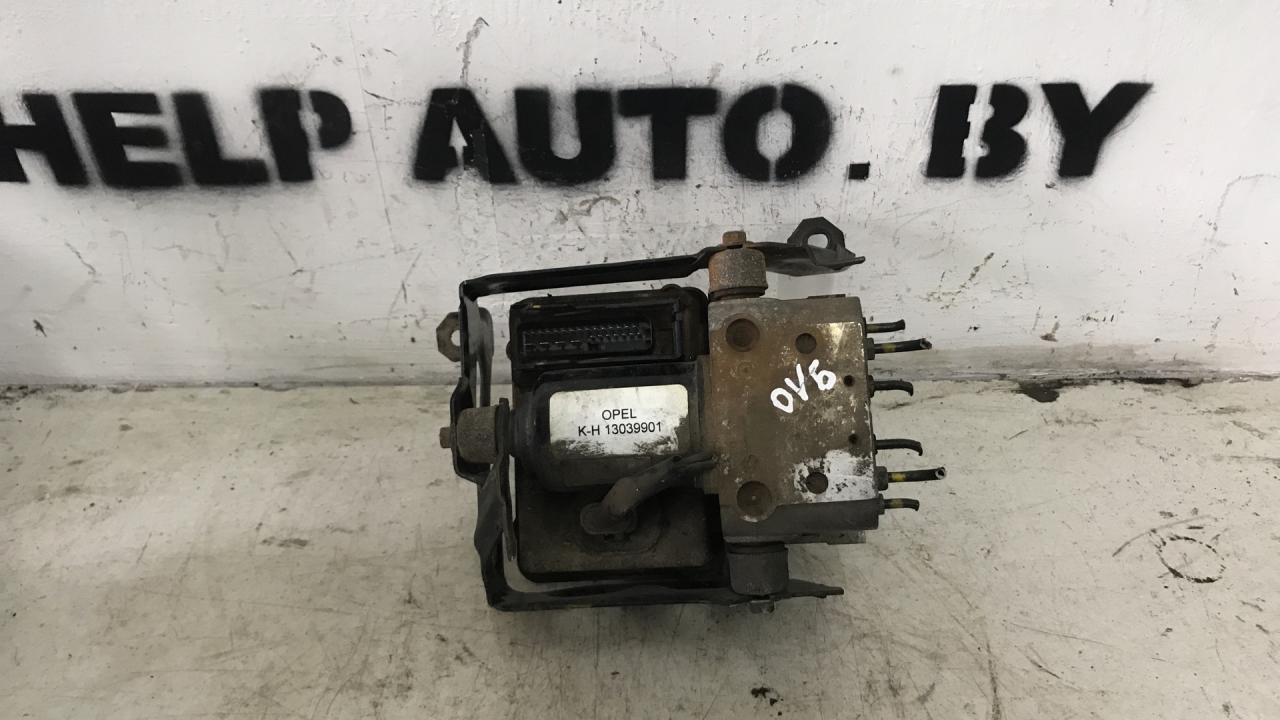 блок ABS Opel Vectra B 1998, 1.7 л., седан - фото №1