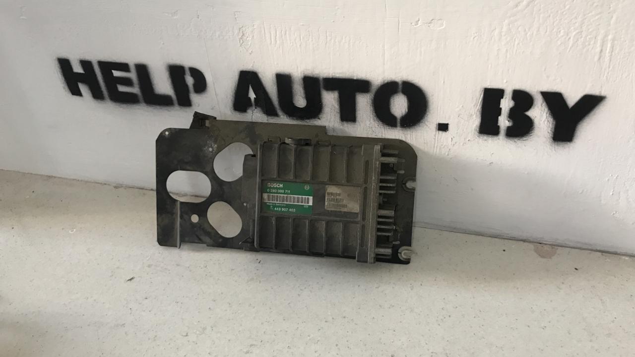 блок управления двигателем Audi 80 B3 1988, 1.8 л., бензин, 0280000711 - фото №1