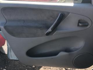 обшивка двери задняя левая Citroen Xsara Picasso 1 поколение 2002, 2.0 л., бензин, АКПП