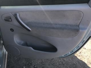 обшивка двери задняя правая Citroen Xsara Picasso 1 поколение (1999 - 2004), 2.0 л., бензин, АКПП