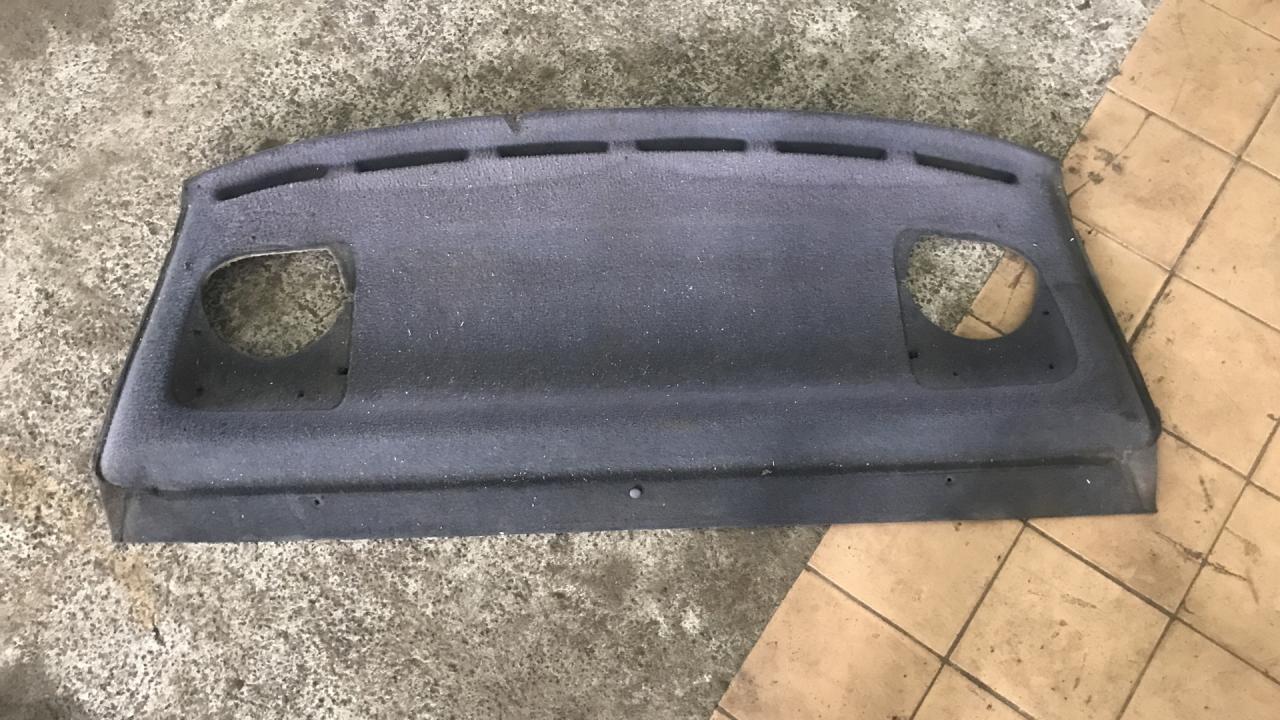полка багажника Opel Vectra A (1988 - 1995), 1.6 л., бензин - фото №1