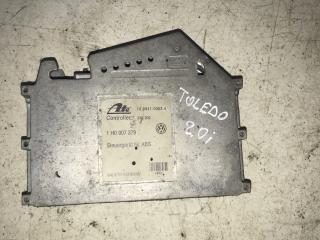 Блок управления ABS/ESP SEAT Toledo 1 поколение (1991 - 1999), 2.0 л., бензин