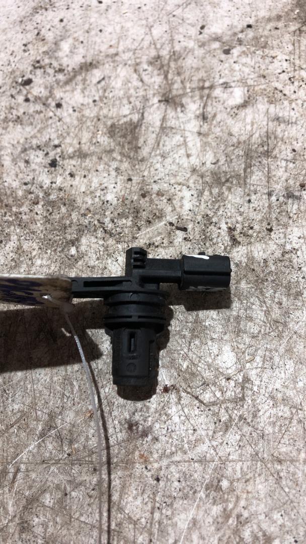 датчик распредвала Renault Logan 2 поколение 2014, 1.5 л., дизель - фото №1