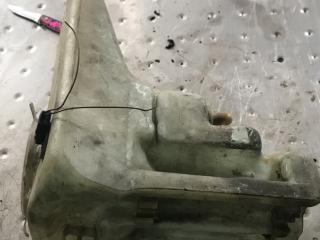 бачок омывателя Mercedes-Benz C-Класс W201 (1982 - 1988), 1.8 л., i, бензин