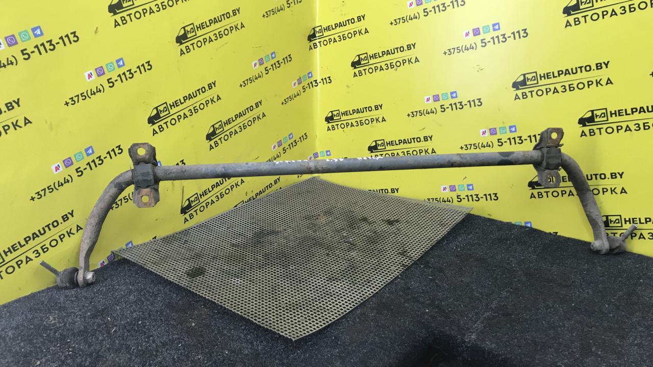 стабилизатор подвески передний Nissan Serena C23 (1991 - 1993), 2.3 л., дизель - фото №1