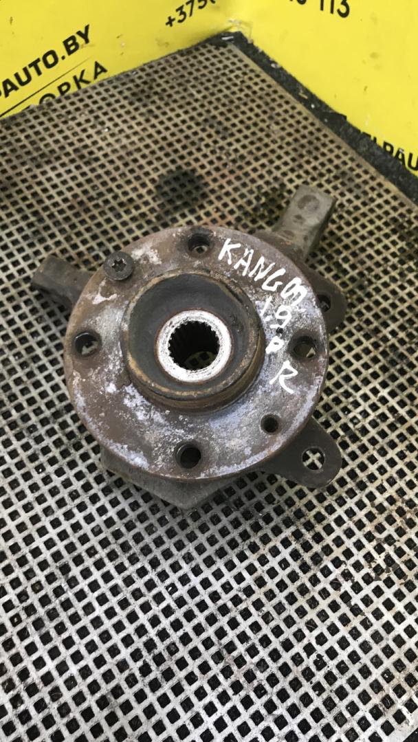 ступица передняя правая Renault Kangoo 1 поколение (1997 - 2003), 1.9 л., дизель, МКПП, пикап - фото №1