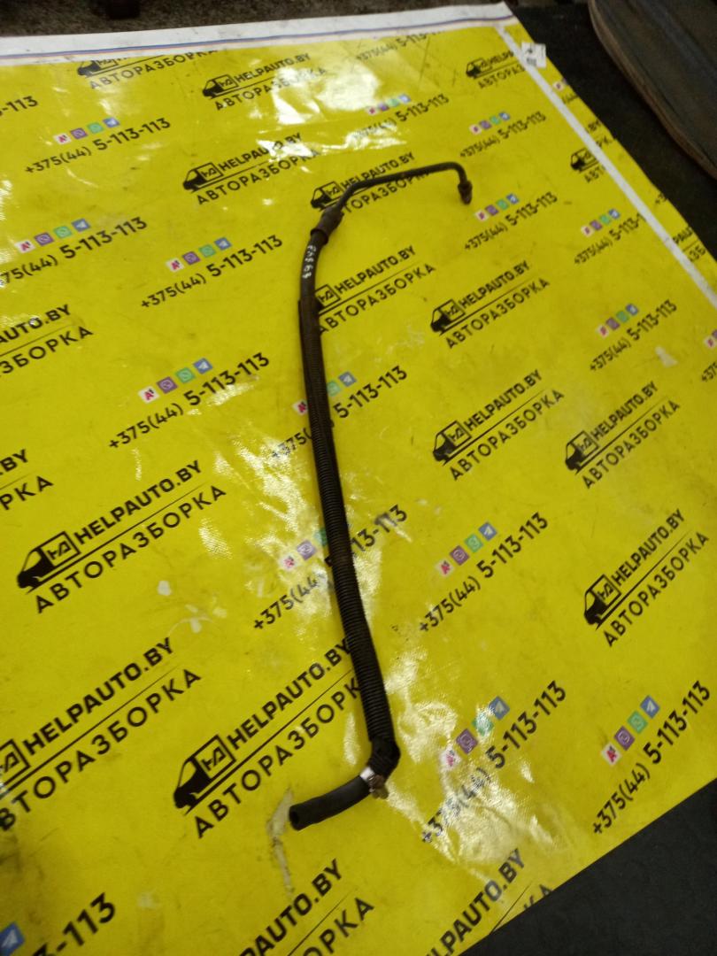 трубка гидроусилителя Volkswagen Passat B3 (1988 - 1997) - фото №1