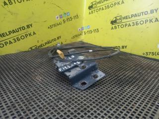 замок капота Ford Mondeo 1 поколение (1993 - 1996), седан
