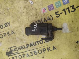насос (моторчик) омывателя стекла Renault Scenic 1 поколение 1998, 1.6 л., i, бензин, МКПП, минивэн, K7M