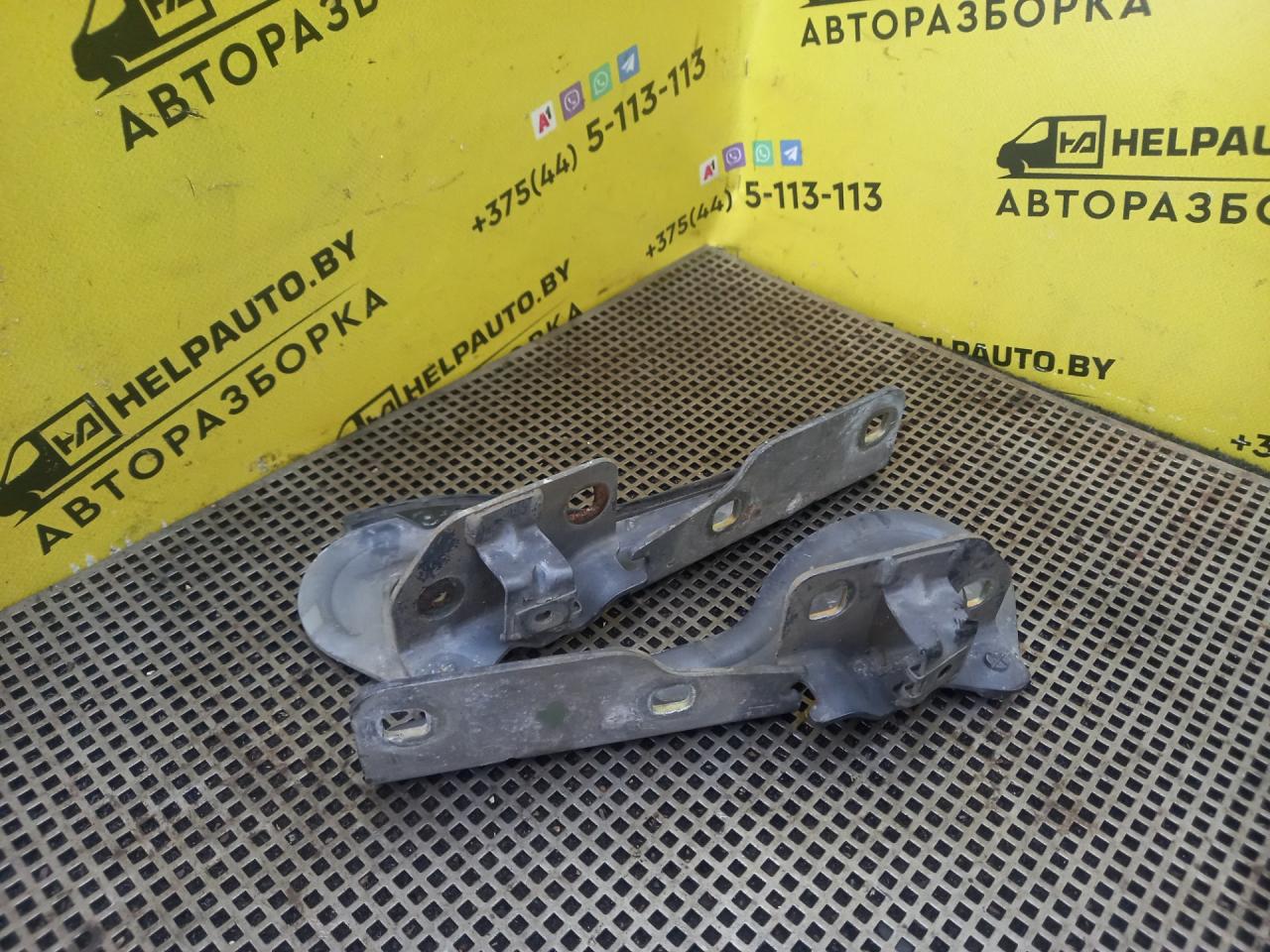 петля капота Renault Scenic 1 поколение 1998, 1.6 л., i, бензин, МКПП, минивэн - фото №1