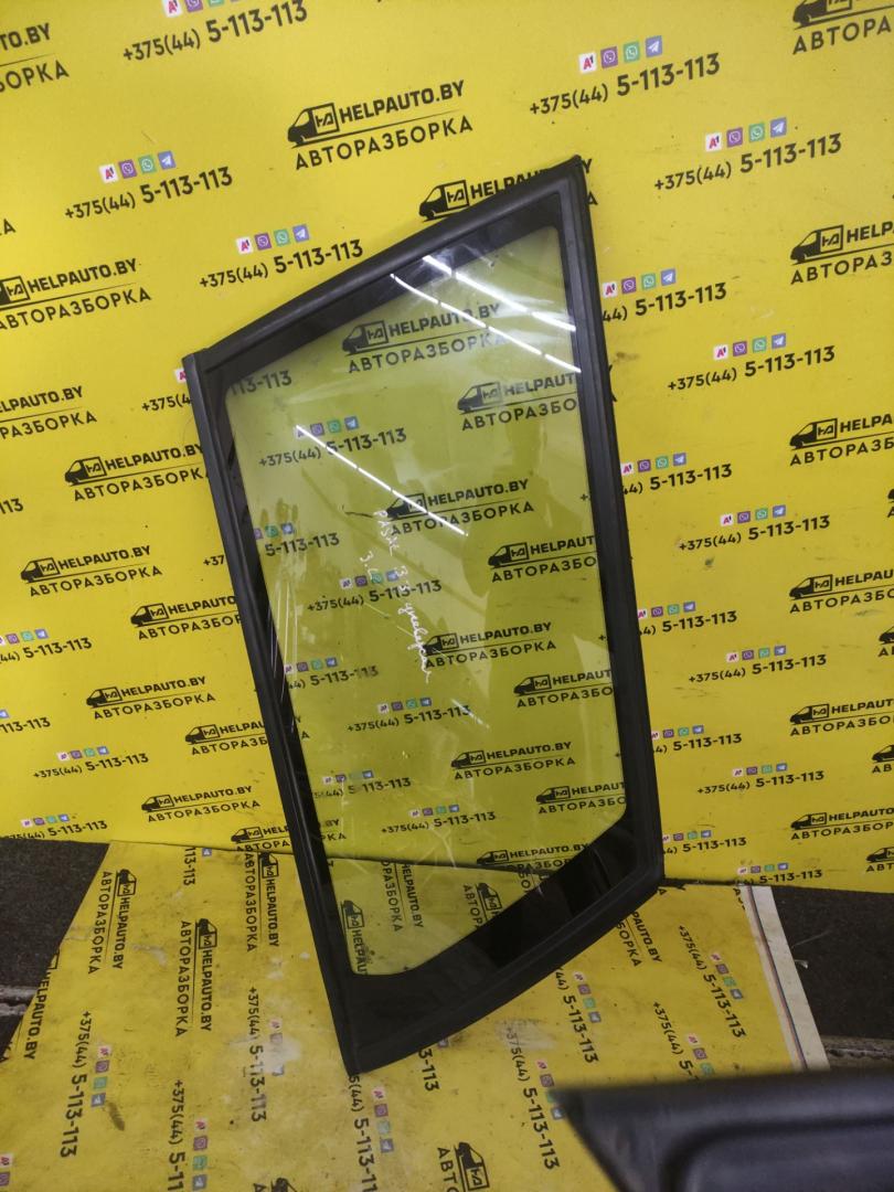 стекло кузовное боковое левое Volkswagen Passat B3 1992, 1.8 л., бензин, МКПП, универсал, передний привод, RP, RP252440 - фото №1