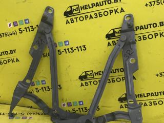 петля крышки багажника Audi 100 4A/C4 1992, 2.3 л., бензин, МКПП, седан, передний привод