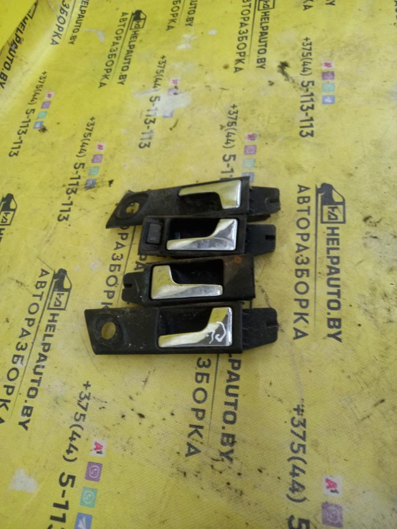 ручка внутренняя задняя правая Audi 100 4A/C4 1992, 2.3 л., бензин, МКПП, седан, передний привод - фото №1