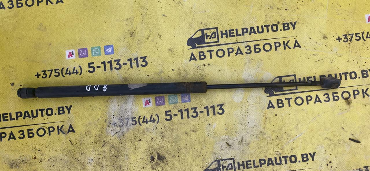 амортизатор крышки багажника (3-5 двери) Opel Omega B (1994 - 1999), 2.0 л., i, X 20 XEV, бензин, универсал - фото №1