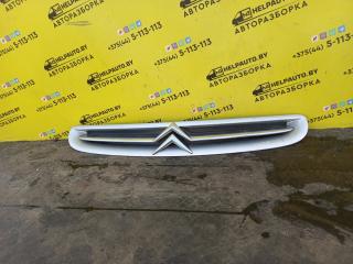 решетка радиатора Citroen Xsara Picasso 1 поколение 1999