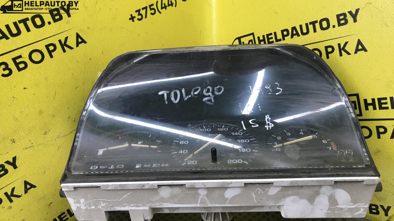 щиток приборов (приборная панель) SEAT Toledo 1 поколение 1993, 1.6 л., бензин - фото №1