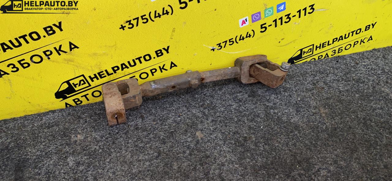 рулевой карданчик Volkswagen Passat B3 1991, 1.8 л., бензин, МКПП, седан - фото №1