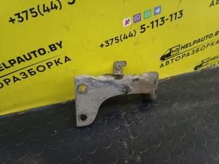 Кронштейн (крепление) выпускного коллектора Mazda 323F BG 1991, 1.6 л., i, бензин, МКПП, хетчбэк 5 дв., передний привод