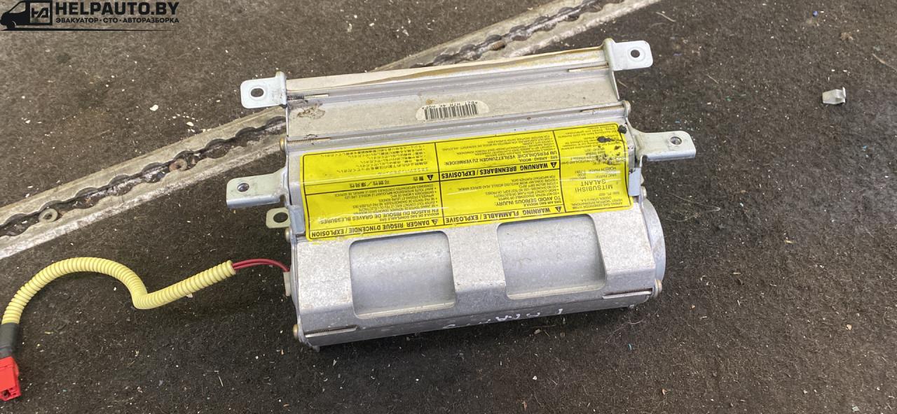 подушка безопасности пассажира Mitsubishi Galant 8 поколение 1999, 2.0 л., HPT, бензин, МКПП, универсал, передний привод, AZQ - фото №1