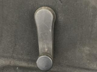 ручка стеклоподъемника Skoda Fabia 1 поколение (6Y) [рестайлинг] 2006, 1.2 л., HPT, бензин, МКПП, универсал, передний привод, AZQ