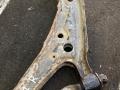 рычаг передний правый Nissan Primera P11 1998, 1.6 л., i, бензин, МКПП, хетчбэк 5 дв., передний привод, GA16 - фото №2