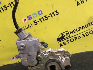 замок двери передней правой Nissan Primera P11 1998, 1.6 л., i, бензин, МКПП, хетчбэк 5 дв., передний привод