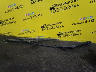 щеткодержатель (поводок стеклоочистителя, дворник) Nissan Primera P11 1998, 1.6 л., i, бензин, МКПП, хетчбэк 5 дв., передний привод, GA16