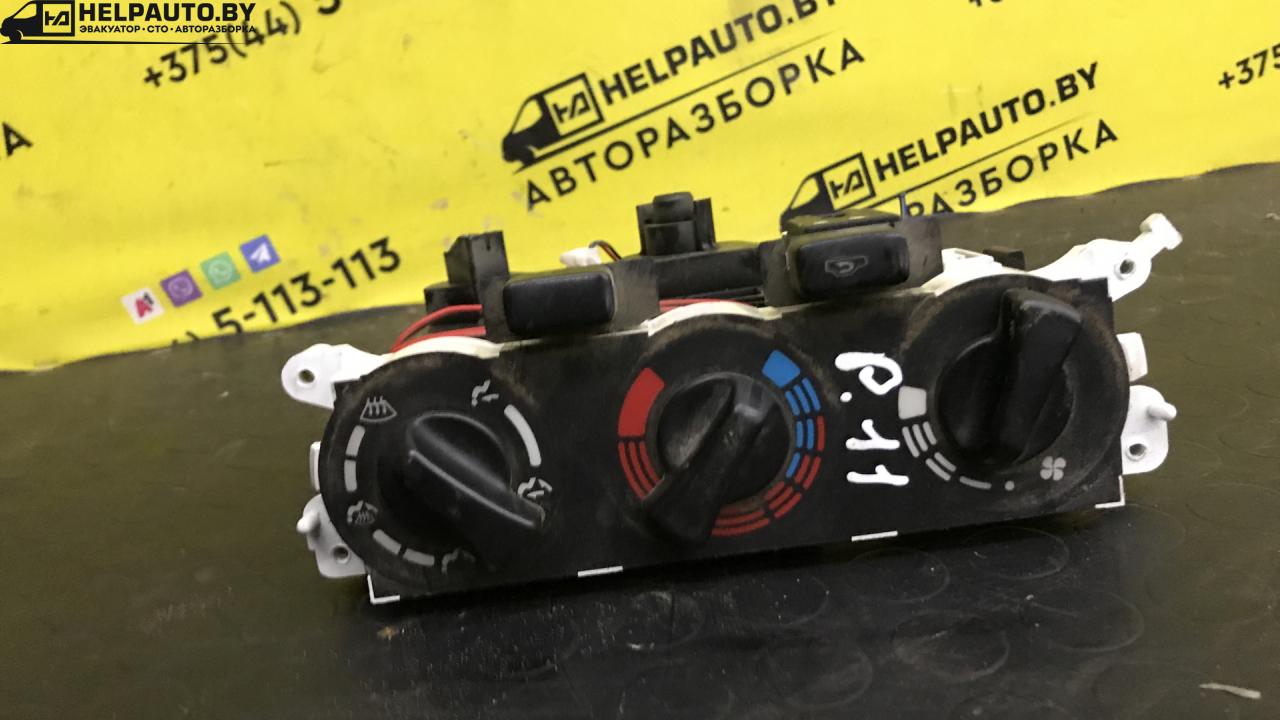 блок управления печки / климат-контроля Nissan Primera P11 1998, 1.6 л., i, бензин, МКПП, хетчбэк 5 дв., передний привод, GA16 - фото №1