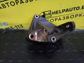 кронштейн (крепление) Nissan Primera P11 1998, 1.6 л., i, бензин, МКПП, хетчбэк 5 дв., передний привод, GA16