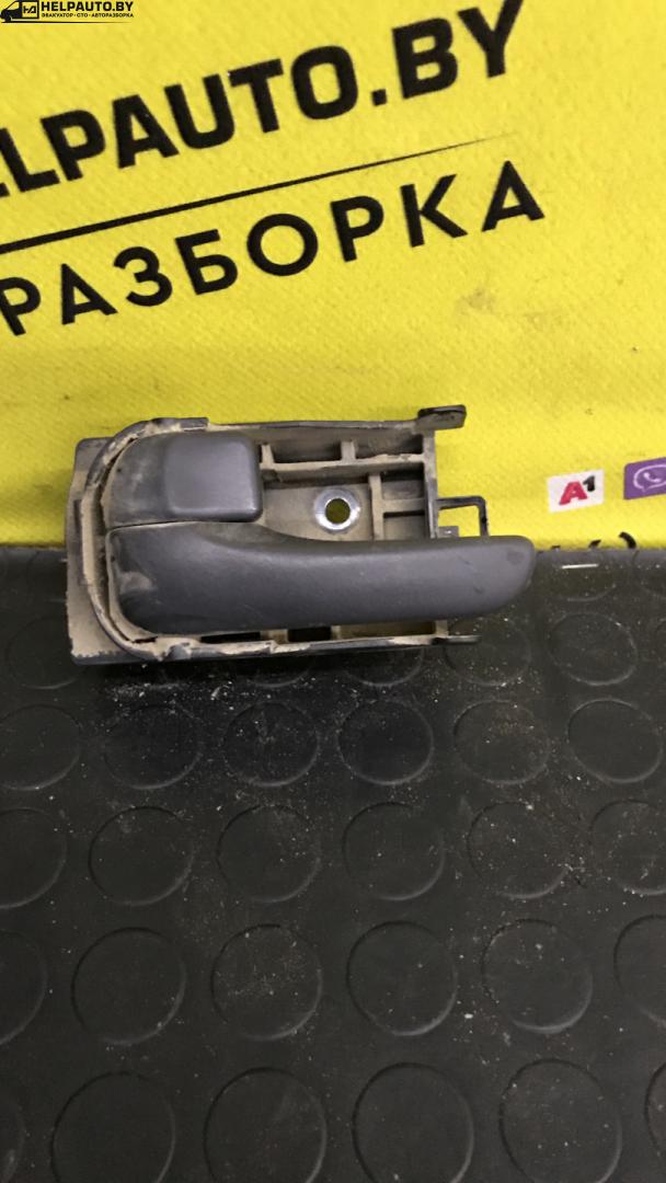 ручка внутренняя задняя левая Nissan Primera P11 1998, 1.6 л., i, бензин, МКПП, хетчбэк 5 дв., передний привод, GA16 - фото №1