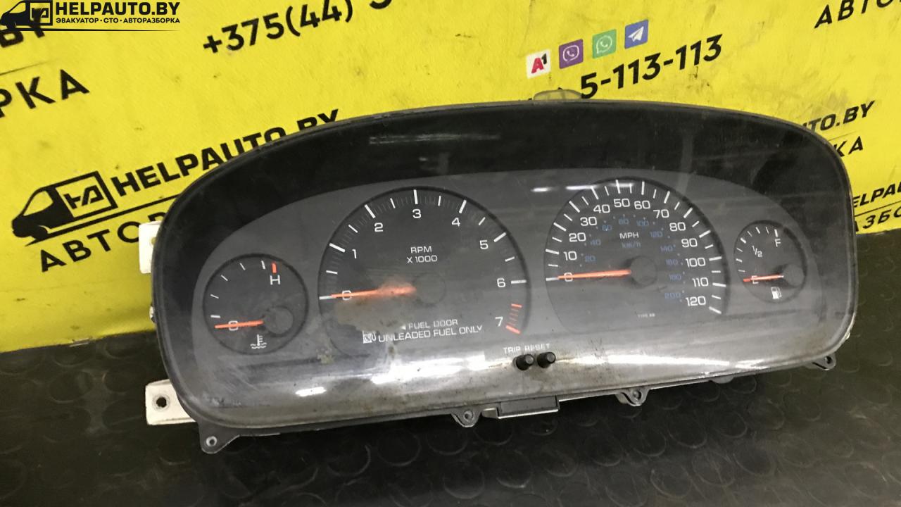 щиток приборов (приборная панель) Chrysler Voyager 3 поколение 1998, 2.0 л., i, ECB, бензин, МКПП, минивэн, EDZ - фото №1