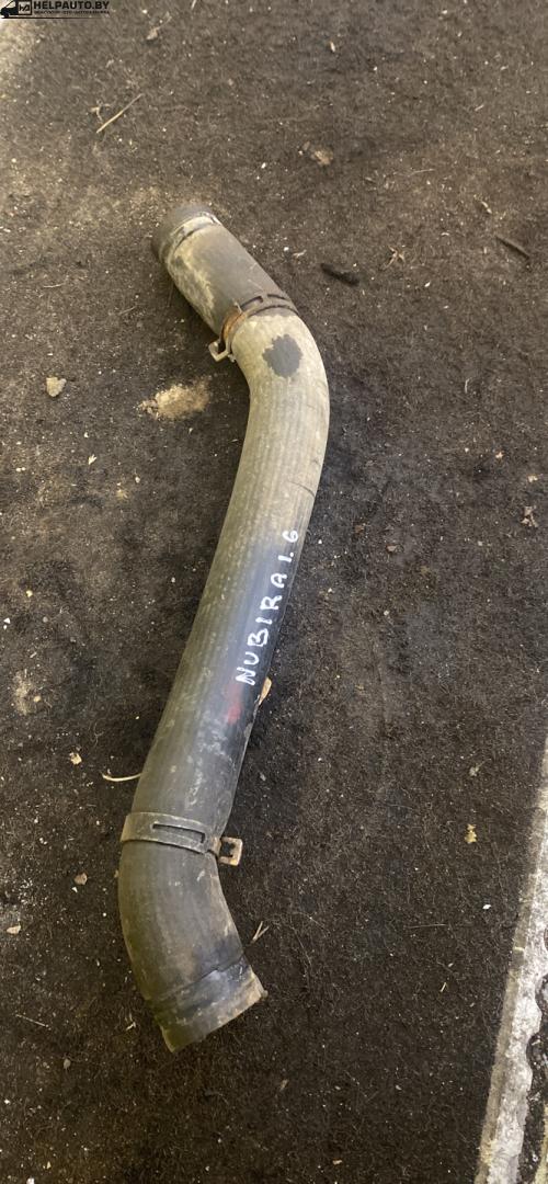 патрубок радиатора Daewoo Nubira J100 1998, 1.6 л., i, бензин, МКПП, хетчбэк 5 дв., передний привод, A16DMS - фото №1