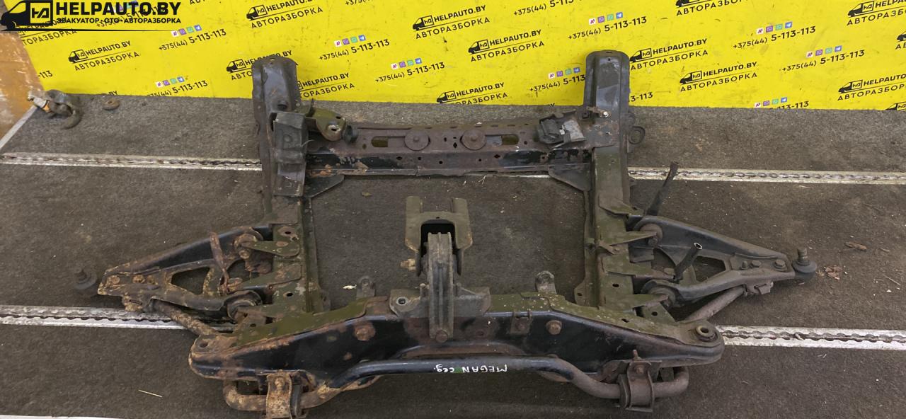 балка подвески передняя (подрамник) Renault Megane 1 поколение 1998, 1.9 л., дизель, МКПП, седан, передний привод - фото №1