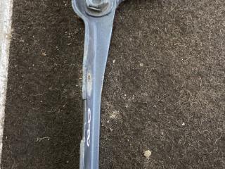петля капота правая Audi 80 8A/B3 1989, 2.0 л., i, 3A, бензин, МКПП, седан, передний привод, 3A