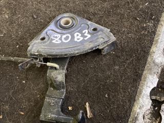 механизм открытия капота (кронштейн в салоне) Audi 80 8A/B3 1989, 2.0 л., i, 3A, бензин, МКПП, седан, передний привод, 3A